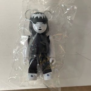 Bearbrick 100%